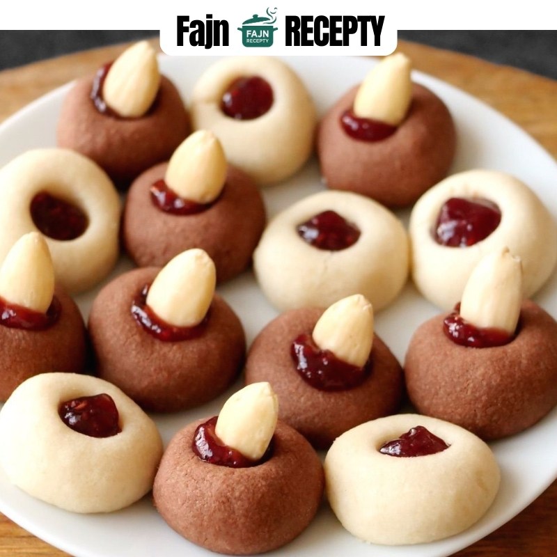 Jemné staročeské SÁDLOVKY s kakaem a marmeládovým důlkem