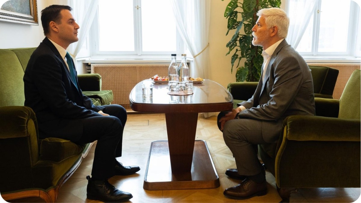 MACINKA hraje hru, která je na jeho síly. Pavel je jiná váhová kategorie